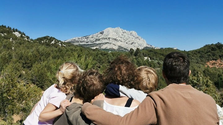 Séjour linguistique en Provence – randonnée familiale avec Virginie à la Montagne Sainte-Victoire