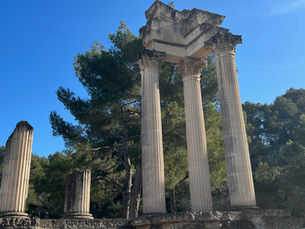 Immersion in the heart of Glanum’s ancient ruins: learning French differently