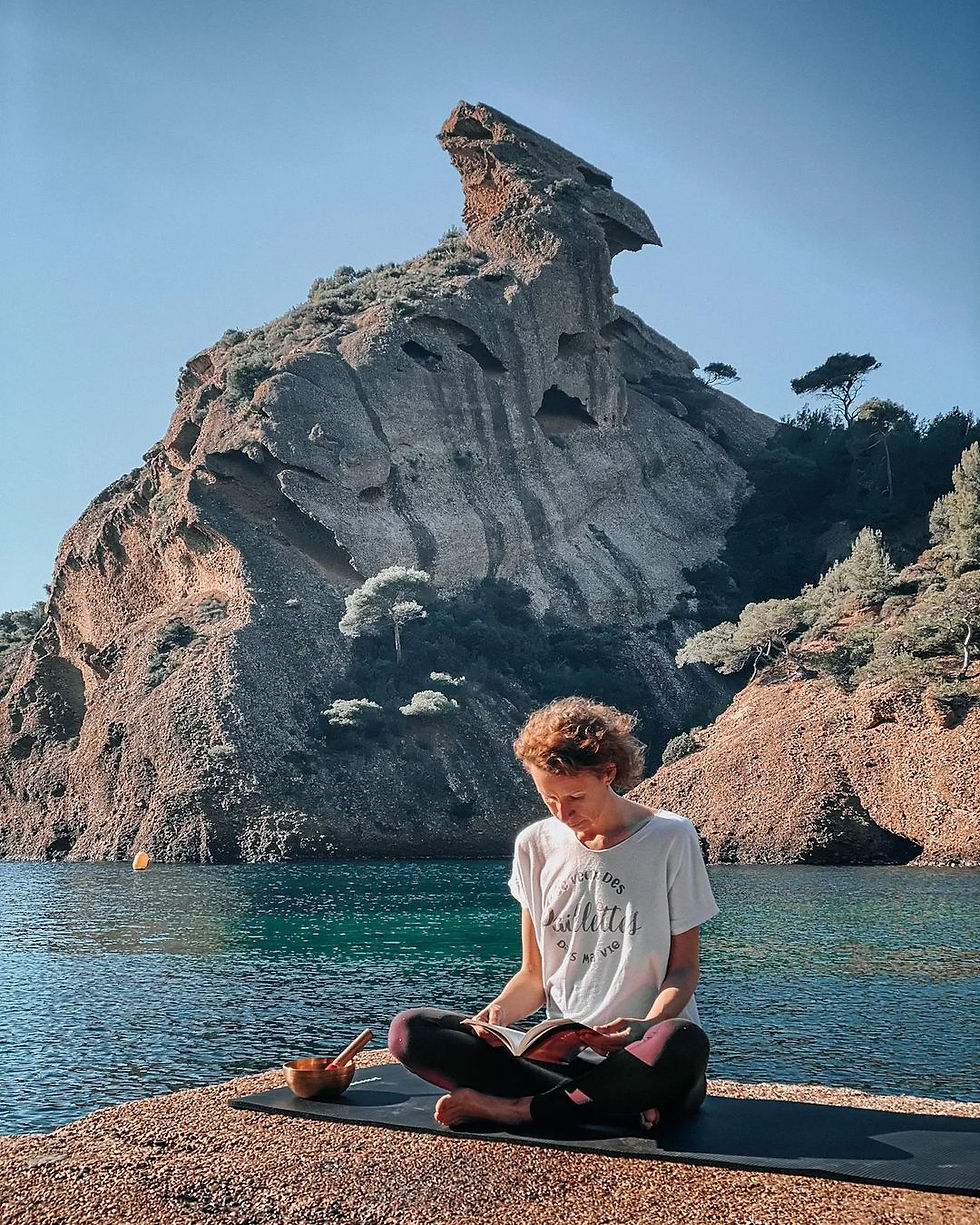 Winter Yoga in Provence : my selection of yoga poses