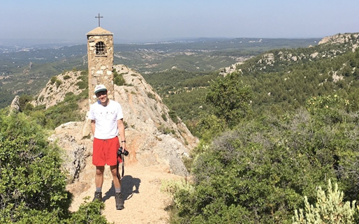 Hiking on Sainte-Victoire mountain during my French immersion stay in Provence