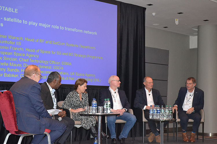 Roundtable: 5g / 6g - satellite to play major role to transform network services