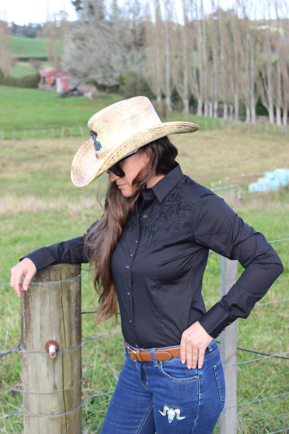 Thumbnail: Embroidered Cowgirl Dress Shirt