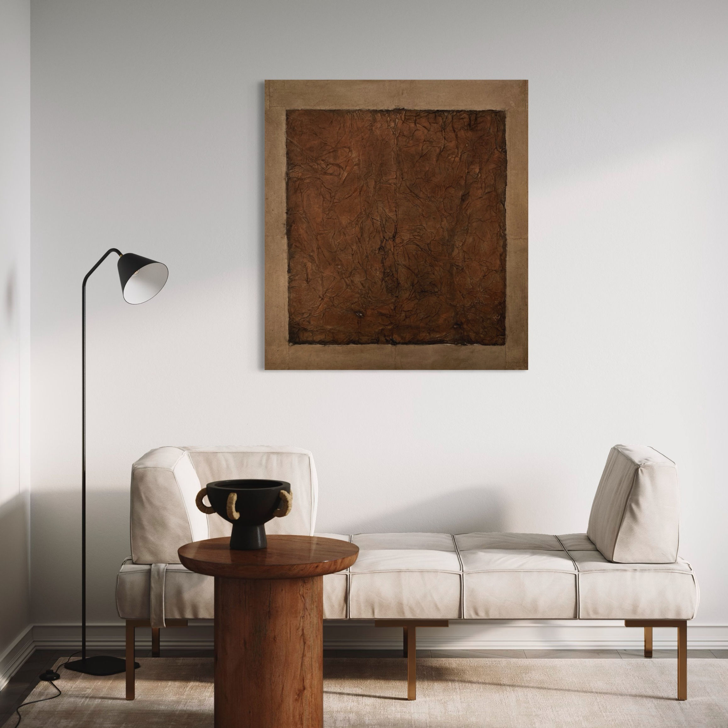 Obraz w brązowej ramie, nowoczesny salon