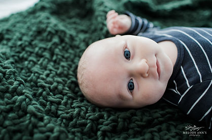 Garza Family-Web Export (portrait)-13.jpg