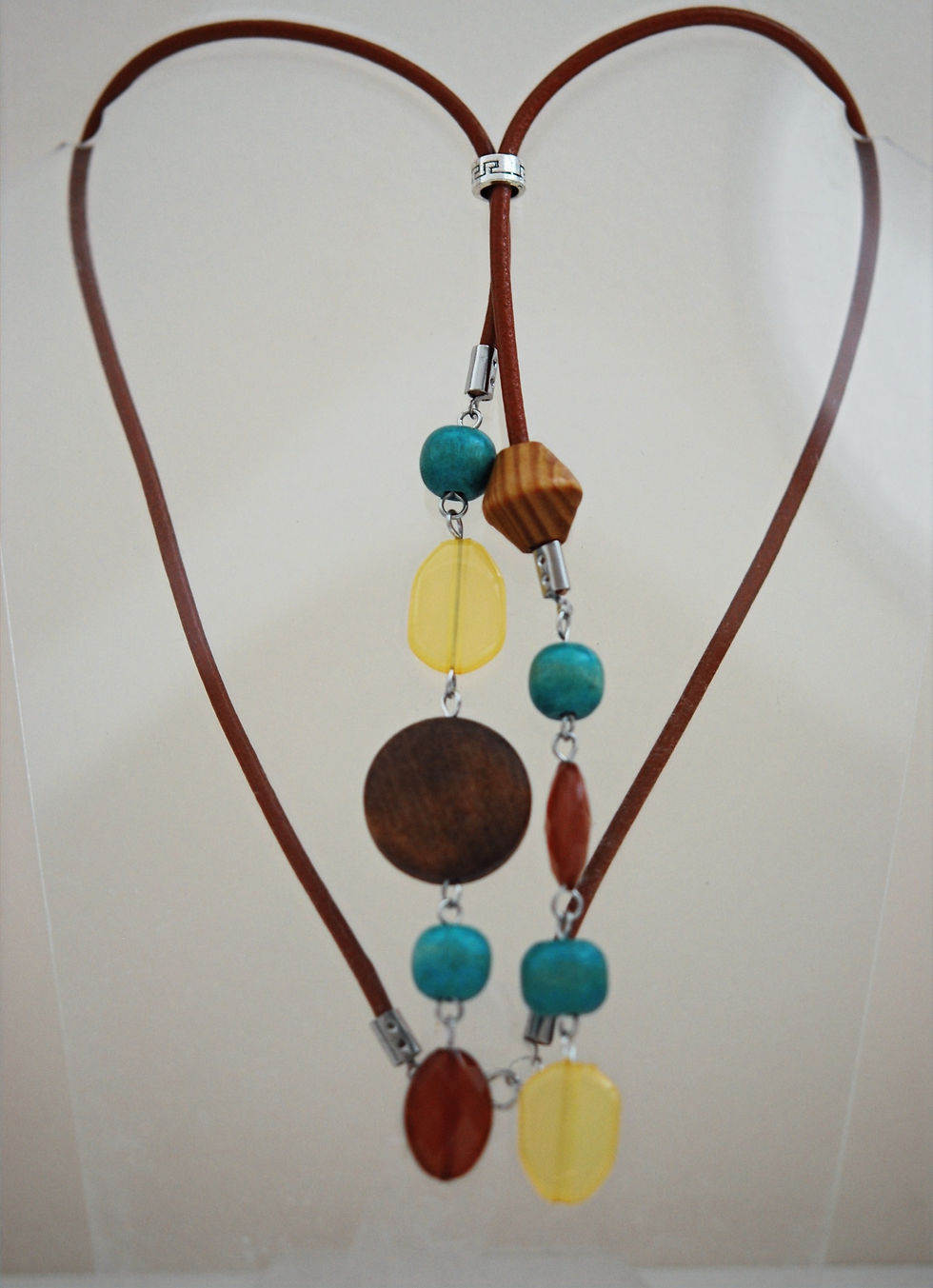 Thumbnail: Ketting Summer Wood