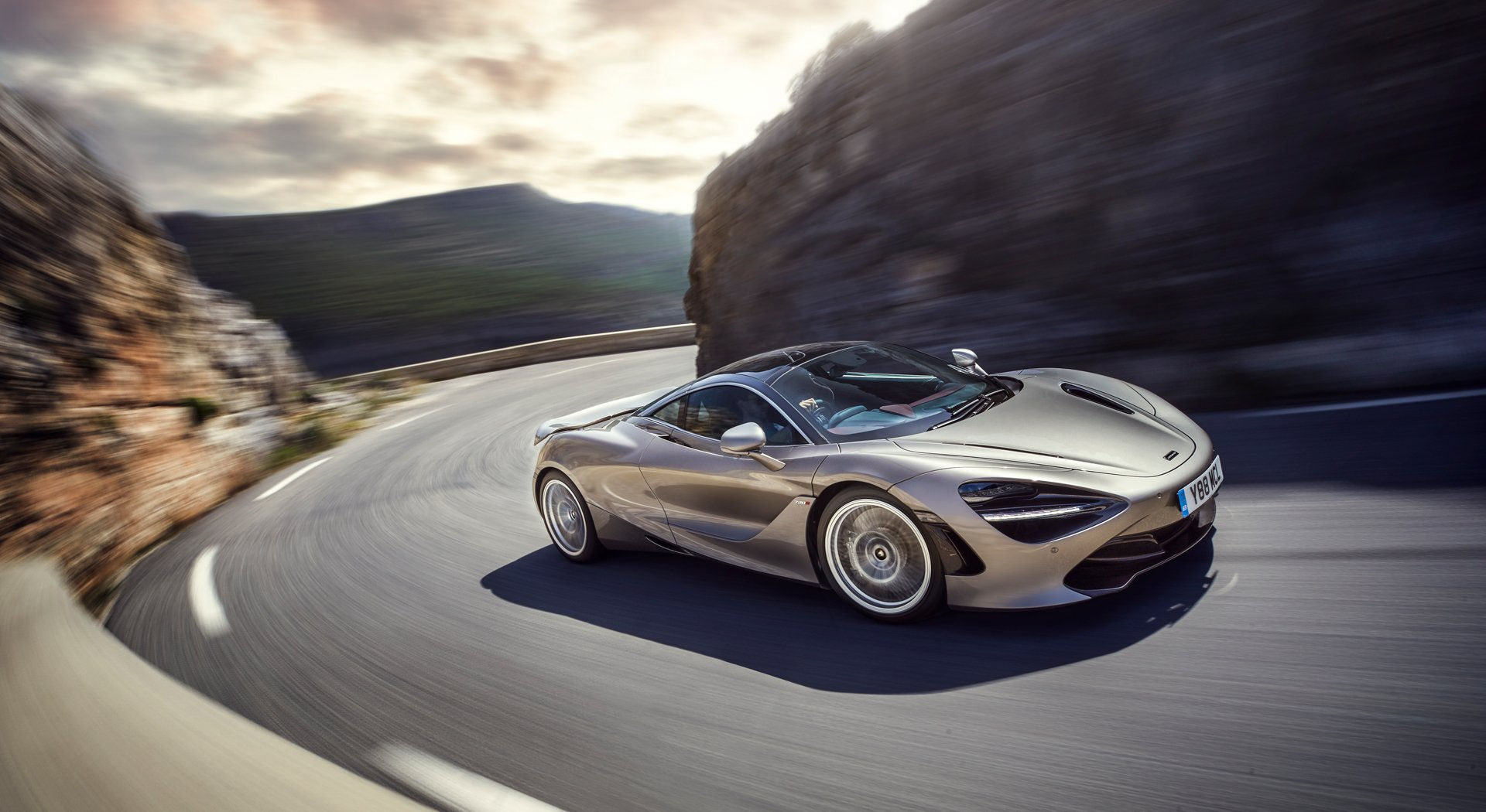 720S.