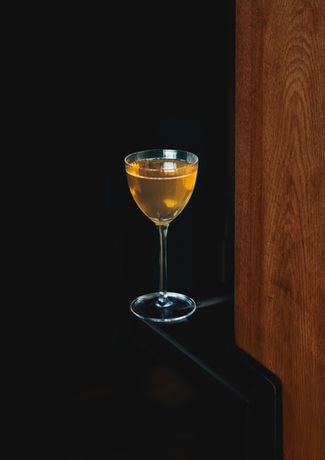 Cocktail at Rouge Gorge (Montréal).jpg