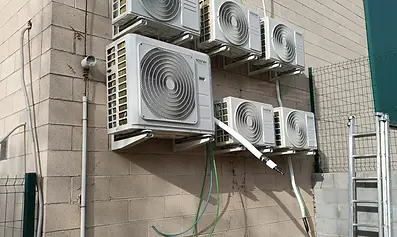 Instalacion-de-aire-acondicionado-por-cassette-05-768x1024.webp