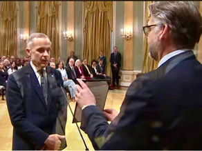 Mark Carney diventa il nuovo Primo Ministro del Canada.