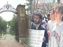 이번엔 '기부금 보고' 문제삼자..하버드에 기부금 쏟아져 