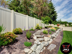 How a New Fence Improves Outdoor Living Spaces