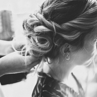 Surrey Makeup Artist & Hairstylist| Amanda White Hair & Make Up Artists - Surrey Based Bridal & Special Ocassion Hair and Makeup Services