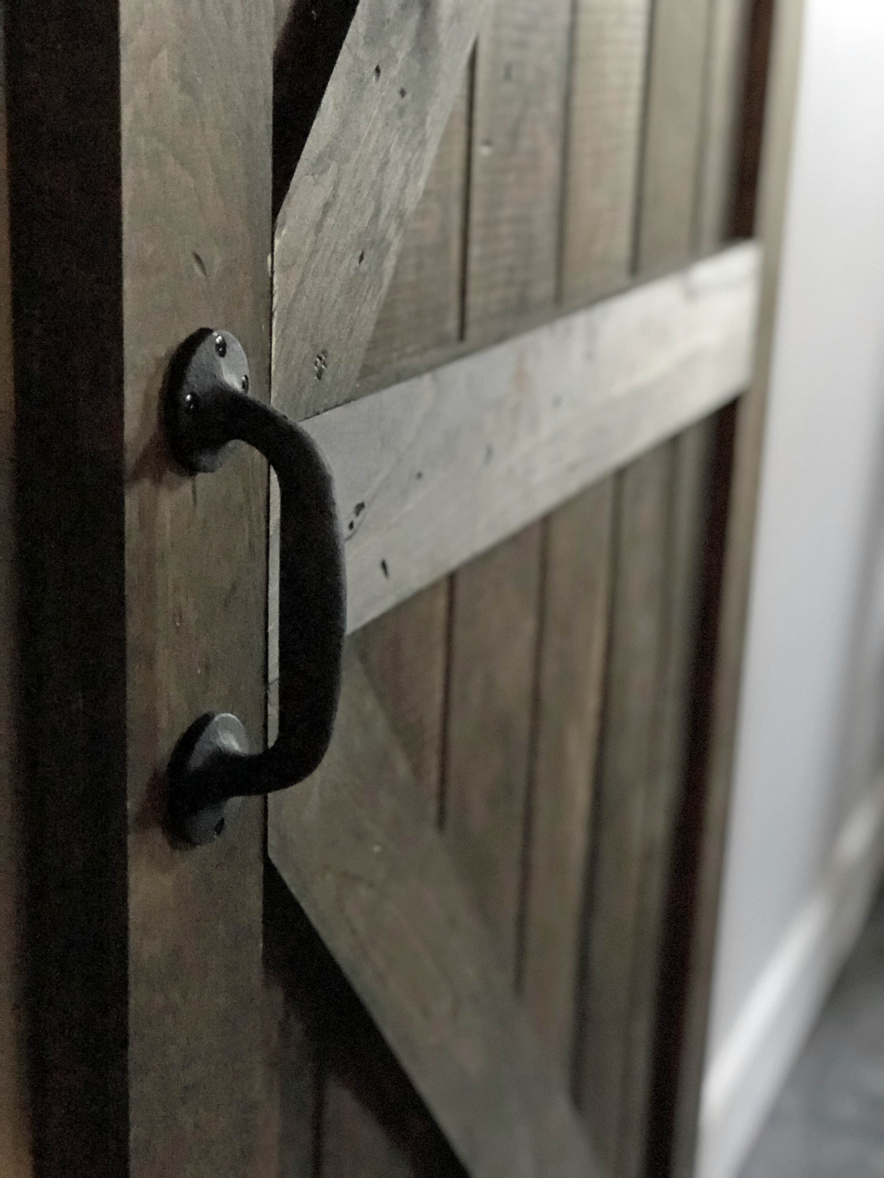 Barn Door & Hardware