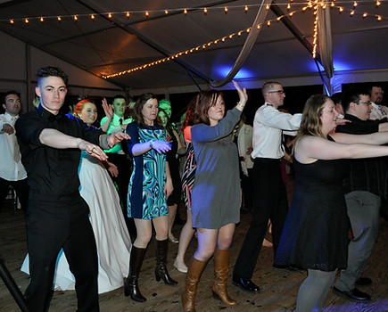 Wedding Party DJ Quinn Impossibl Entertainment Macarena