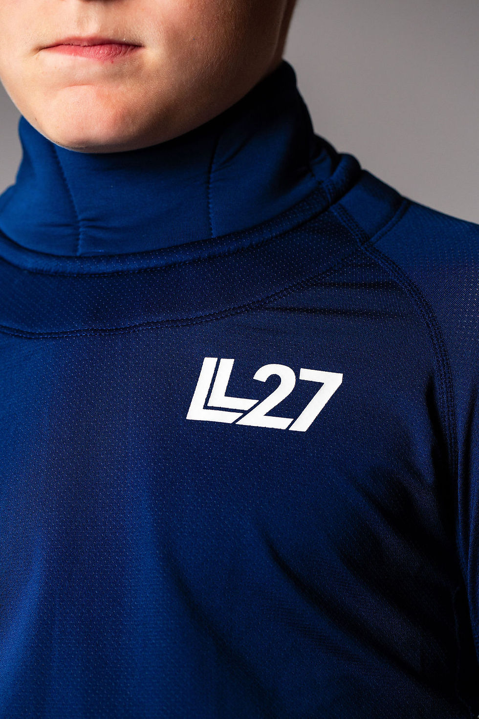 Thumbnail: GUARDIAN WRIST & NECK SHIRT - NAVY