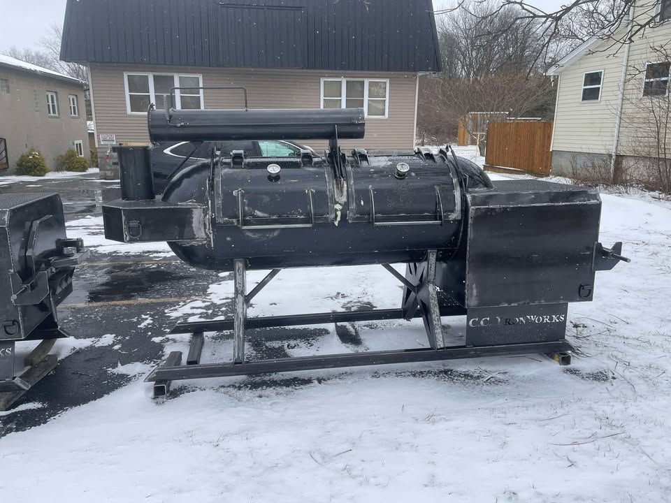 Thumbnail: Propane Tank Skid Smokers