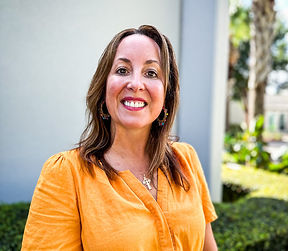 Karen Smyth(1).jpg