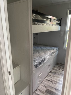 Bunkbed Bedroom