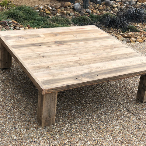 Upcycle Pallet Lowline Table