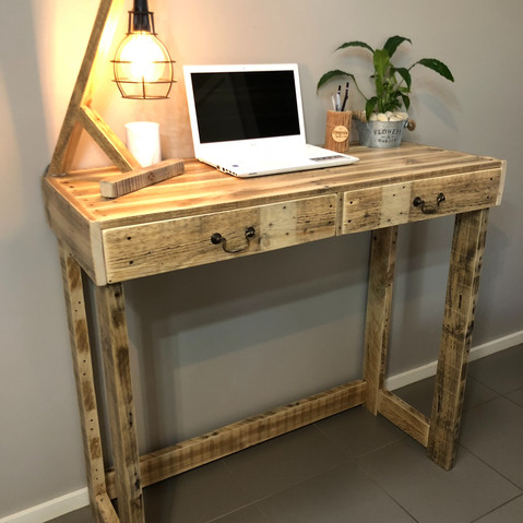 Upcycle Pallet Standing Desk with drawers