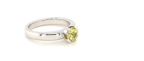 moderne ring wit