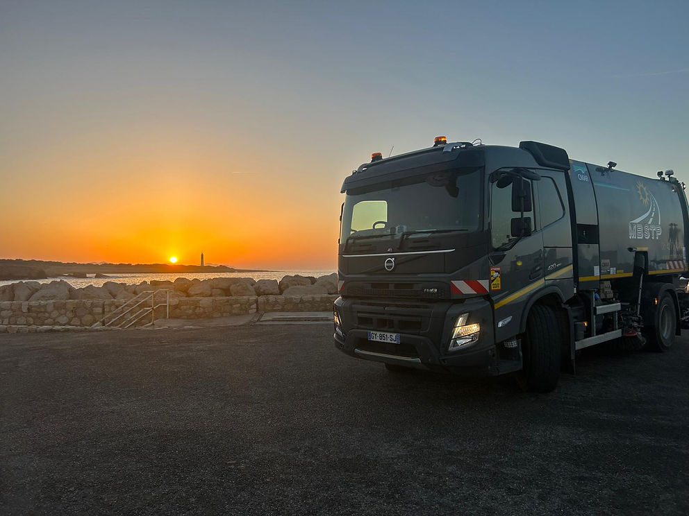 THPB 05 FOS SUR MER .jpg