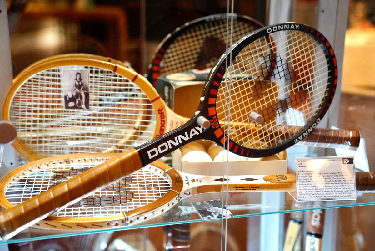 Tennis Racket Development Evolution of Ball and Racquet | Tennishistory.com