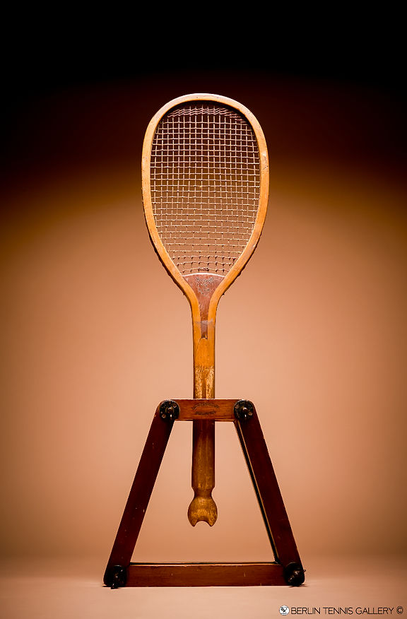 Slazenger Demon Tennis Racquet - Portrait Position