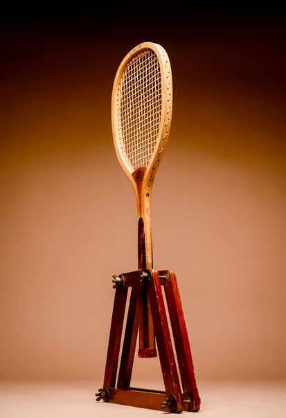 Victor Comet 1902 Antique Vintage Tennis Racquet - Profile Right Position
