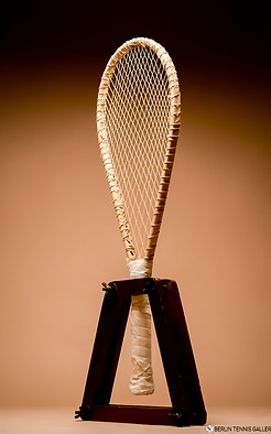 Scanno_Racquet_Profile_Right_3D_Position.jpg