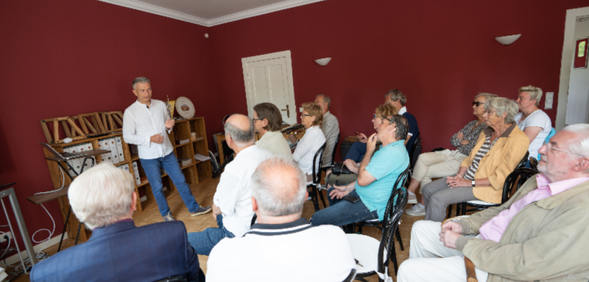 Andreas Fixemer, host of Berlin Tennis Gallery, during a Lecture about the History of Tennis