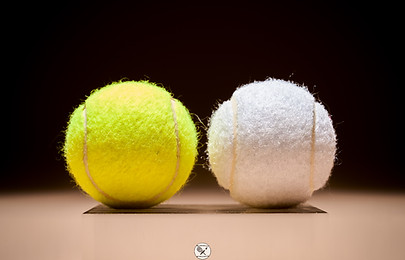 Yellow_and_White_Tennis_Ball.jpg