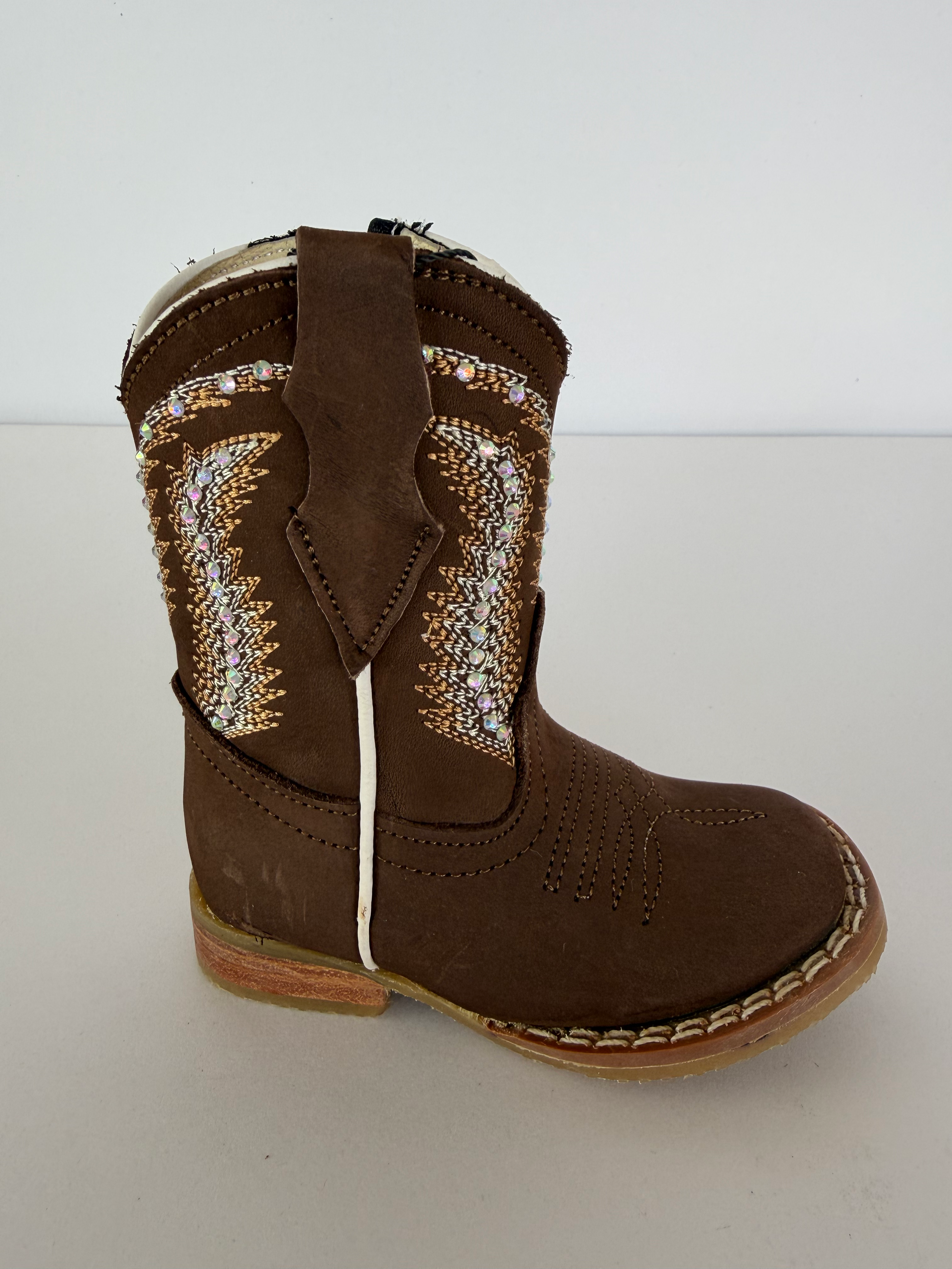 Bota Bebe Niña con Piedras Cafe