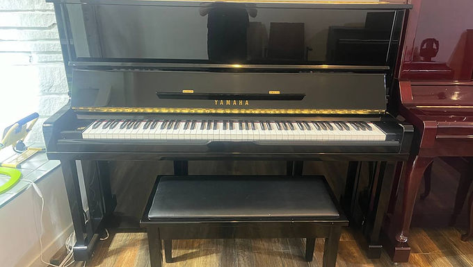 Yamaha U10A Upright Piano