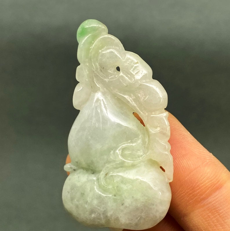 Vintage Hand carved Jadeite pendant of bats and gourd, good fortune, lucky
