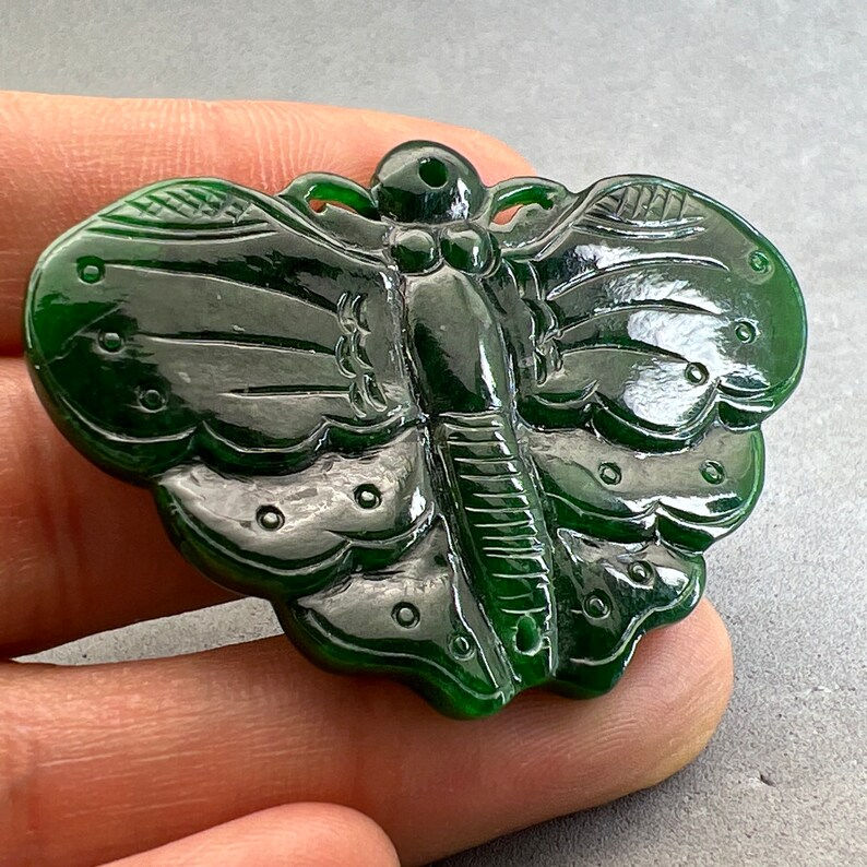 Vintage Hand carved Spinach Jadeite pendant of a butterfly, Fei cui