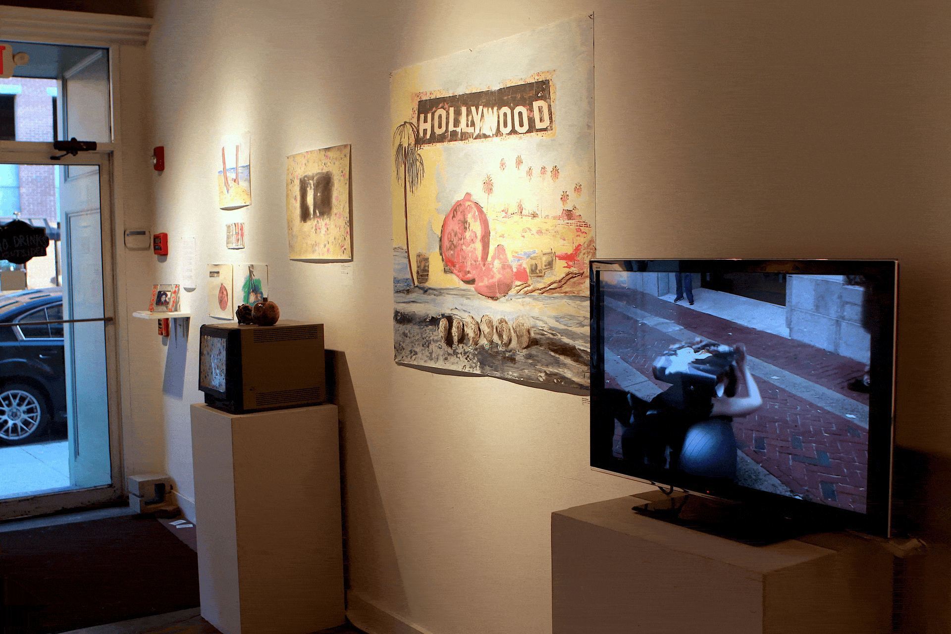 gallery 2 try.gif