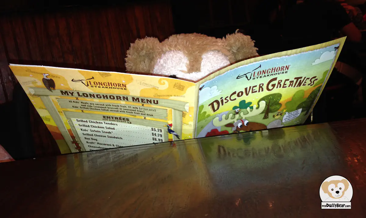 Duffy Bear reads Longhorn Steakhouse children's menu