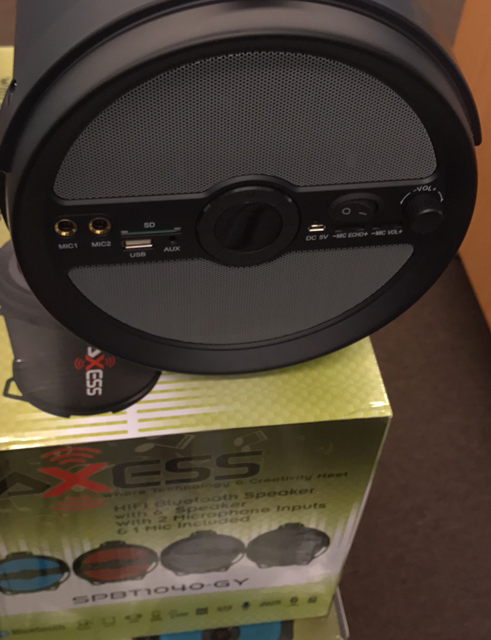 Thumbnail: Axess Speaker 