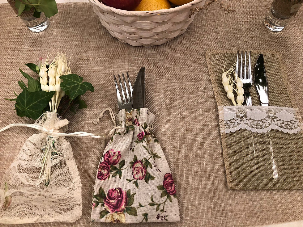 Thumbnail: Napkin rings חבקים