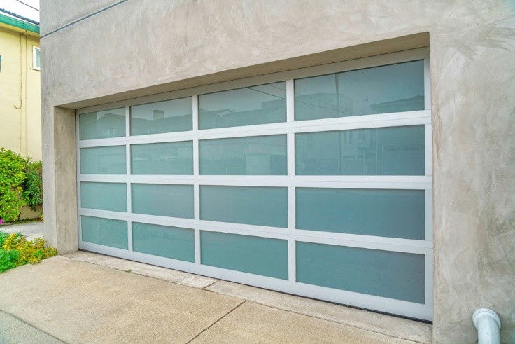 Glass Garage Door in Los Angeles