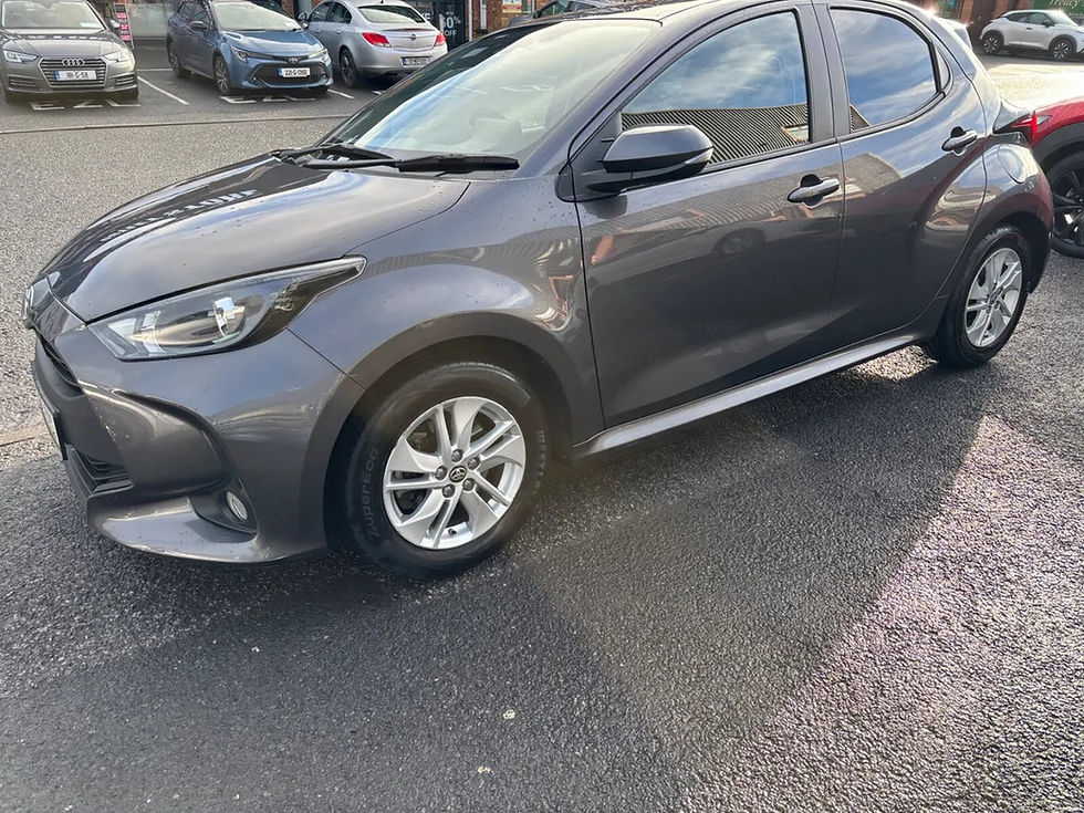 Thumbnail: 2023 Toyota Yaris Luna 1.5 Hybrid Automatic