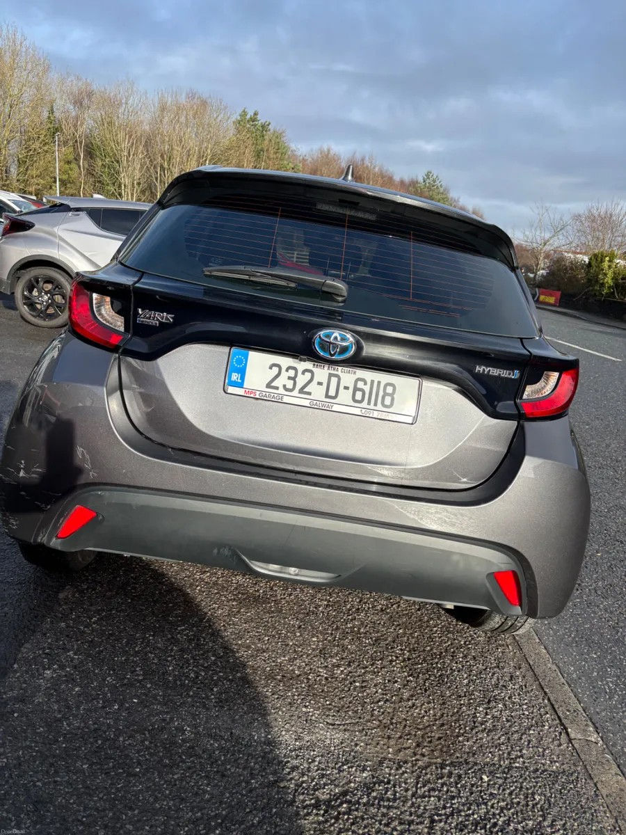 Thumbnail: 2023 Toyota Yaris Luna 1.5 Hybrid Automatic