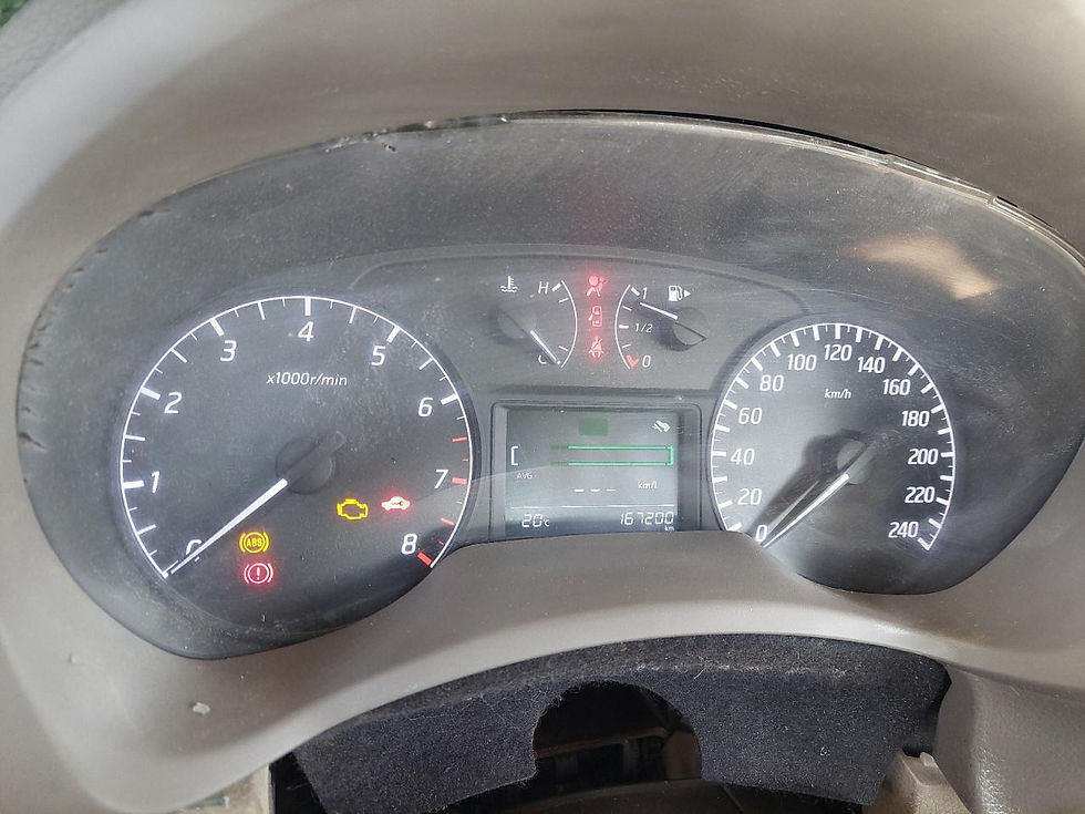 Thumbnail: MNTBC2C98E6000461 NISSAN TIIDA 2014 WHITE VIN:
