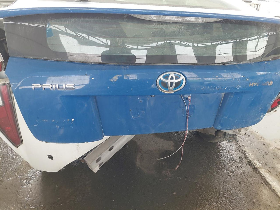 Thumbnail: JTDKB3FU4J3585549 TOYOTA PRIUS 2018 MULTI VIN: