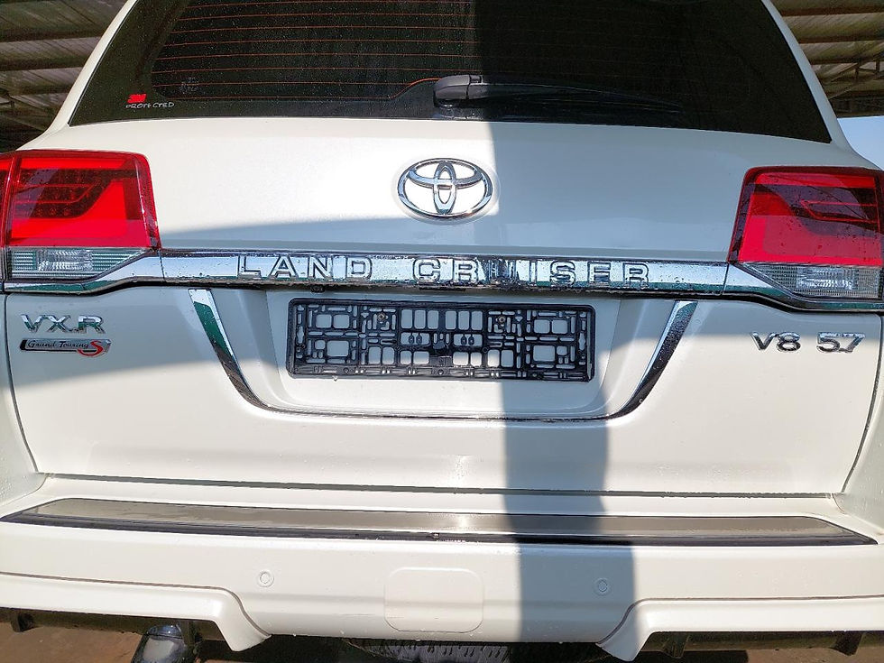 Thumbnail: JTMHY05J8M4098903 TOYOTA LAND CRUIS 2021 WHITE VIN: