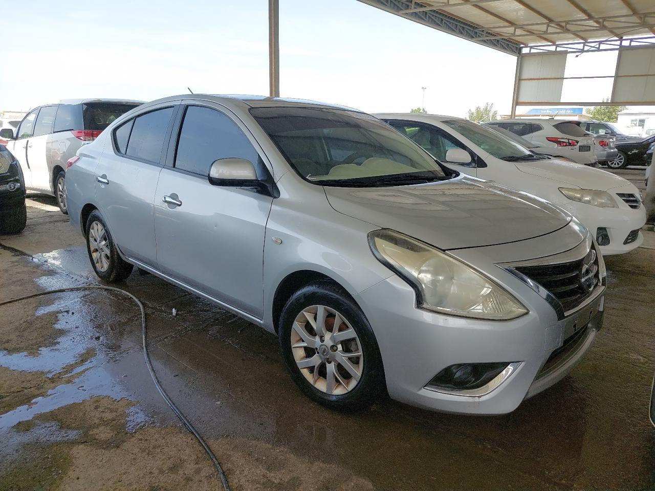 MDHBN7AD7HG609772 NISSAN SUNNY 2017 SILVER VIN:Water/flood