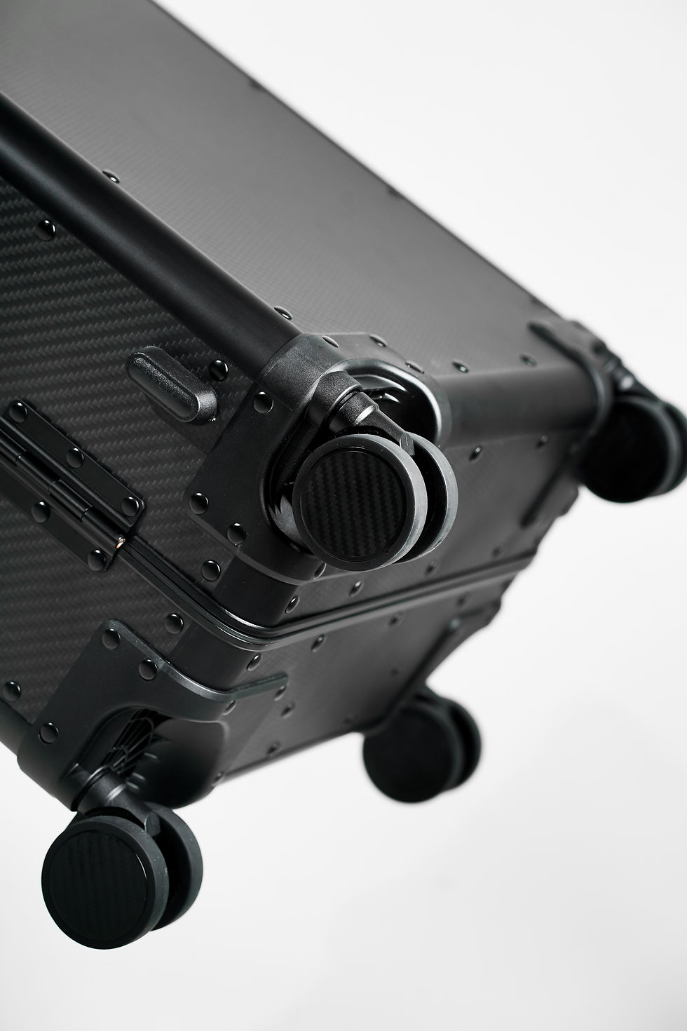 Thumbnail: Smart Carbon Fiber Luggage, Inno-X