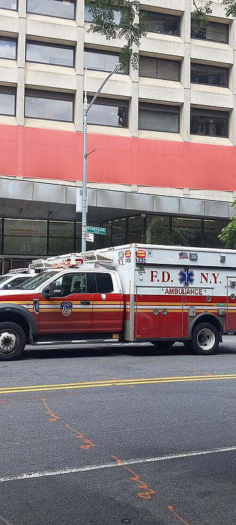 FDNY_Ambulance_1432.jpg