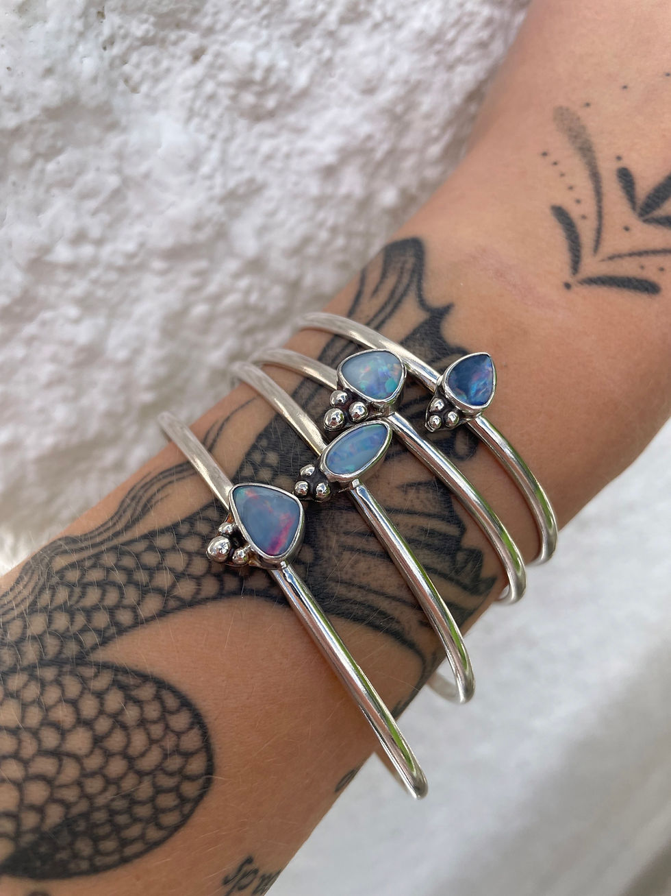 Thumbnail: Wrist Adornment - Opal Doublet 